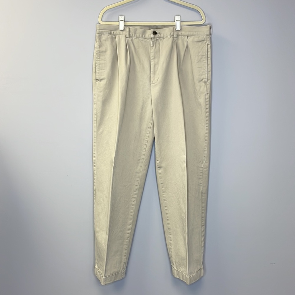 Brooks Brothers Modern Pleated Chino Pants W38/L32